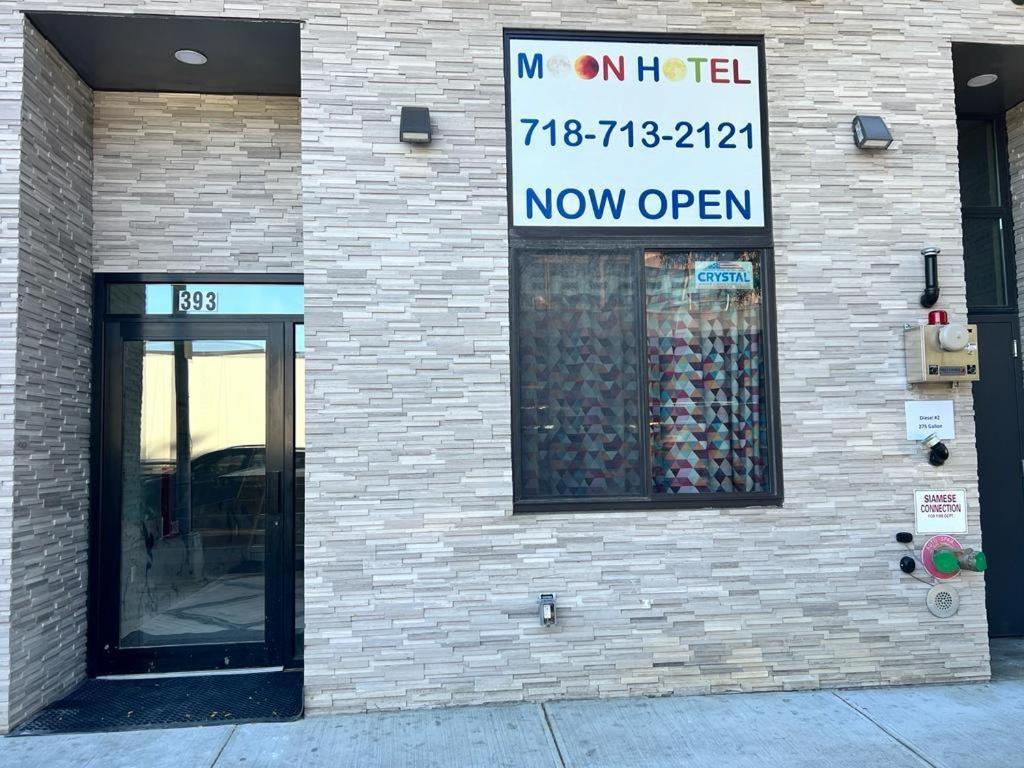 Moon Hotel Brooklyn Nova York Exterior foto
